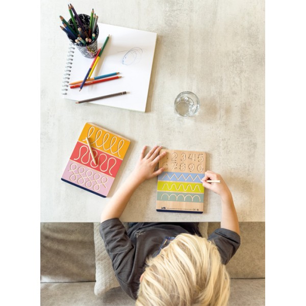 Planche Montessori - Apprendre à écrire