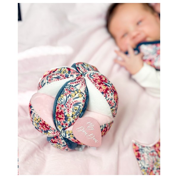 Balle Montessori bébé - Jouet de naissance