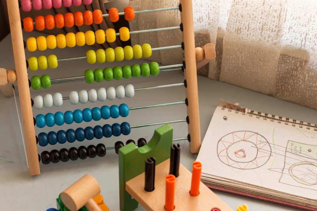 boulier Montessori en bois apprendre mathématique