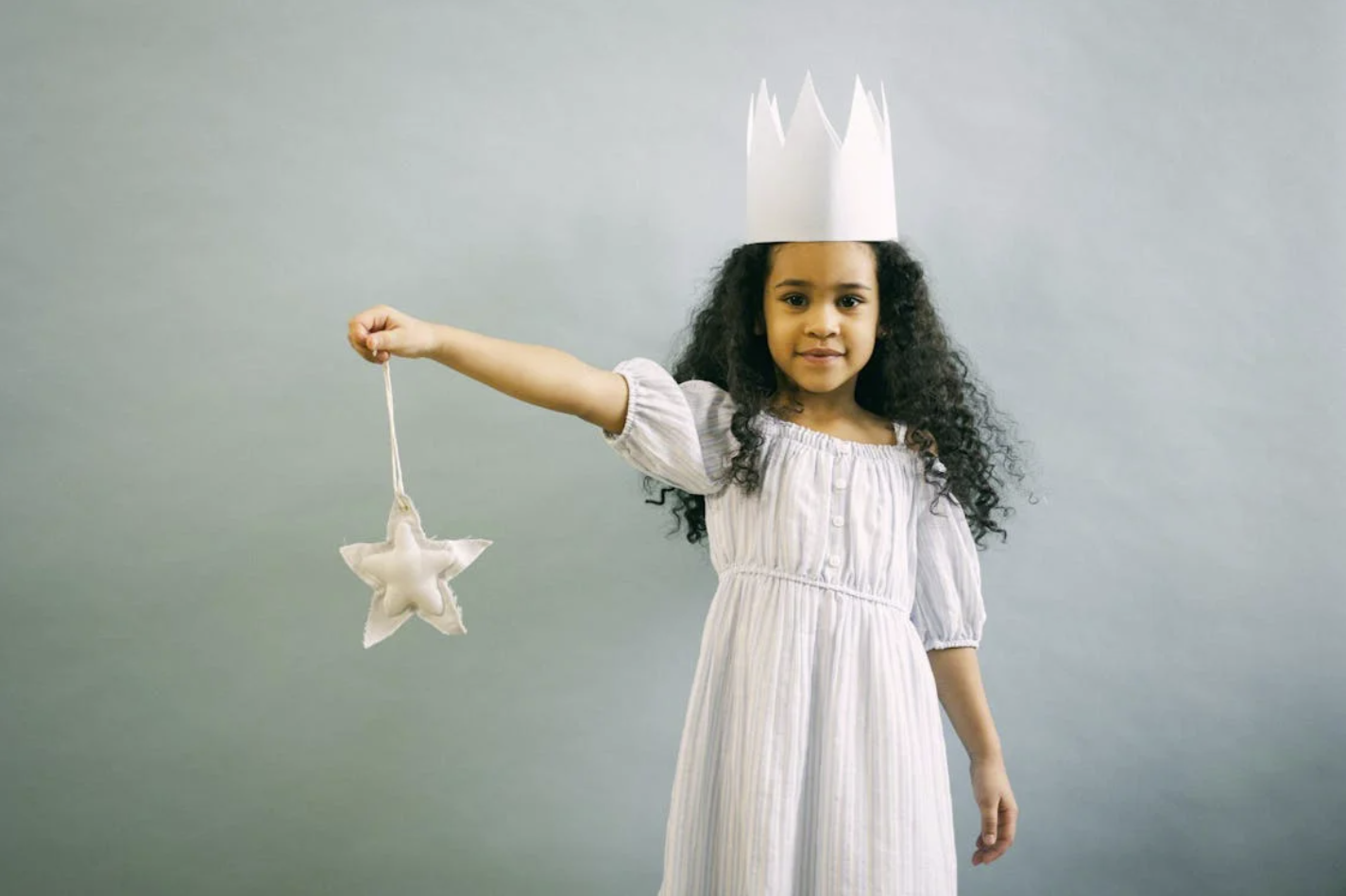 enfant et jeu de d'imitation Montessori