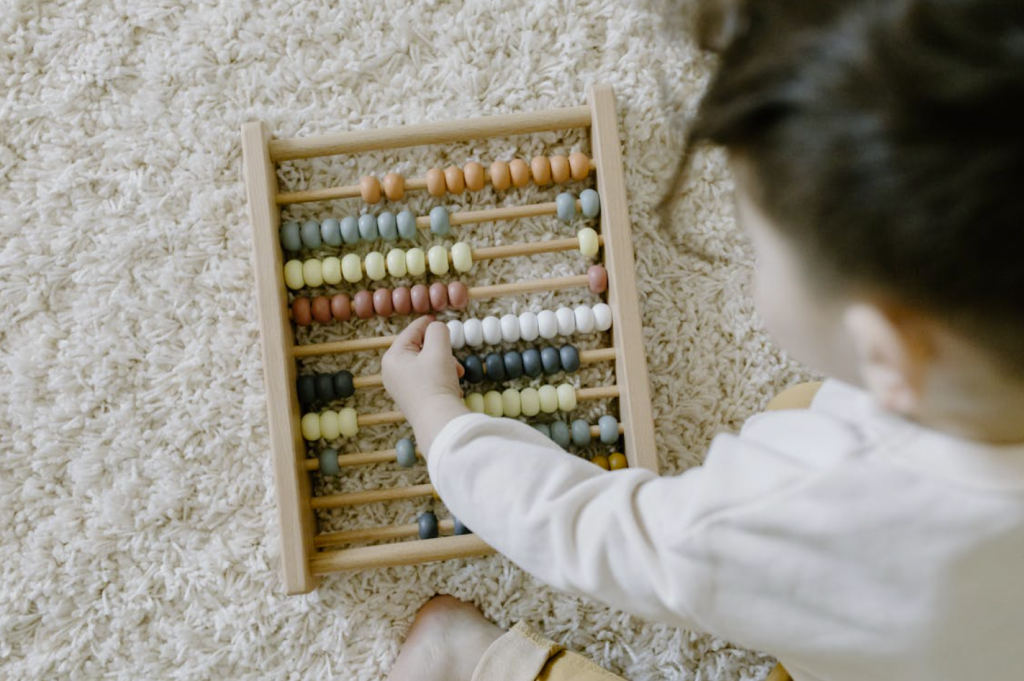 boulier en bois pour enfant