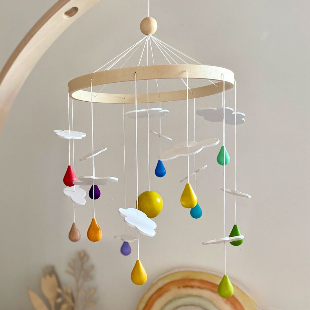 mobile Montessori pour bébé